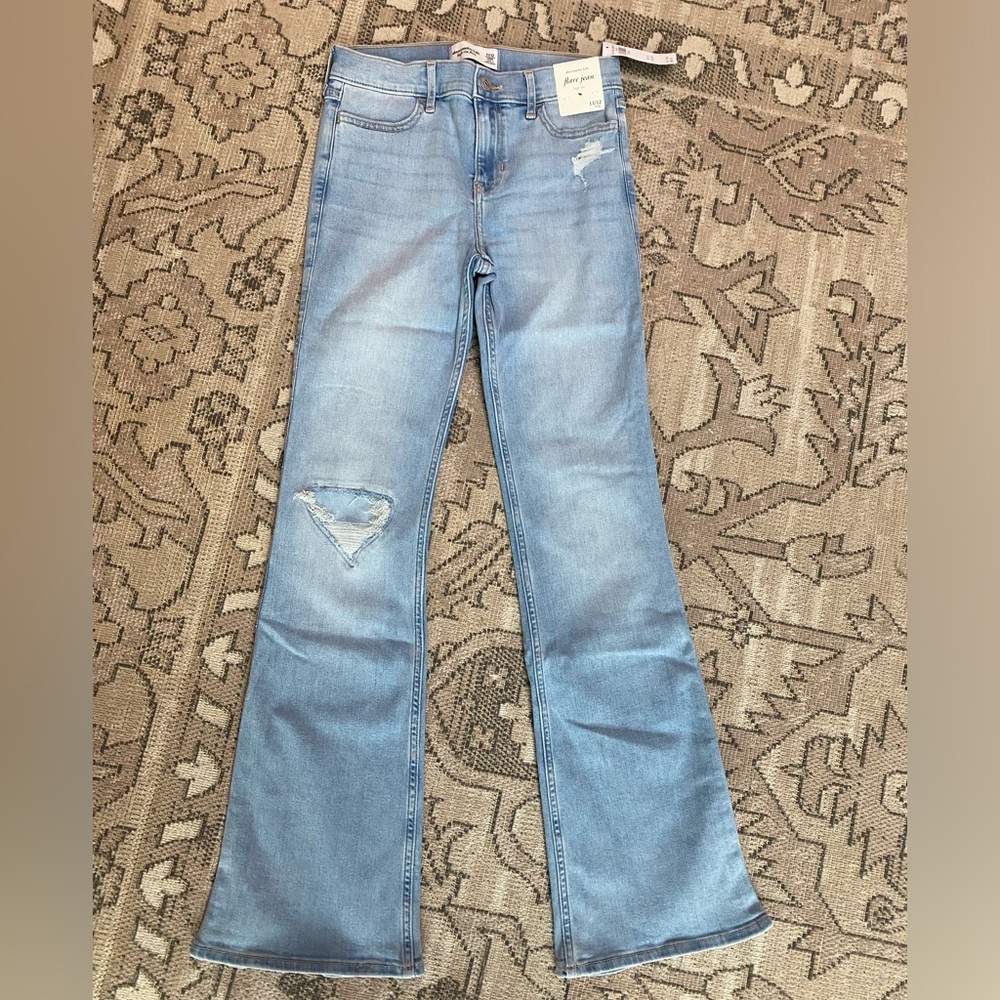 NWT Abercrombie Kids High Rise Flare Jeans, size 11/12 long inseam
